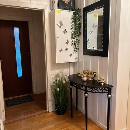 Fantastisk Og Flott Beliggenhet Apartment