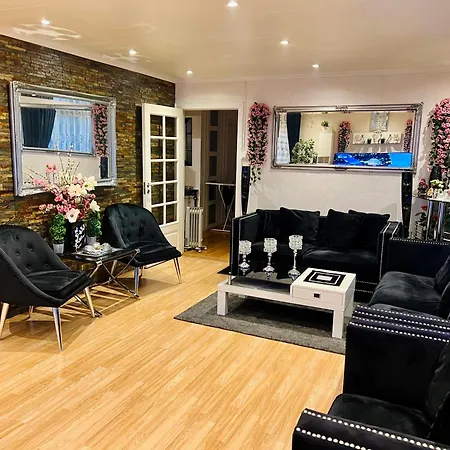 Fantastisk Og Flott Beliggenhet Apartment *